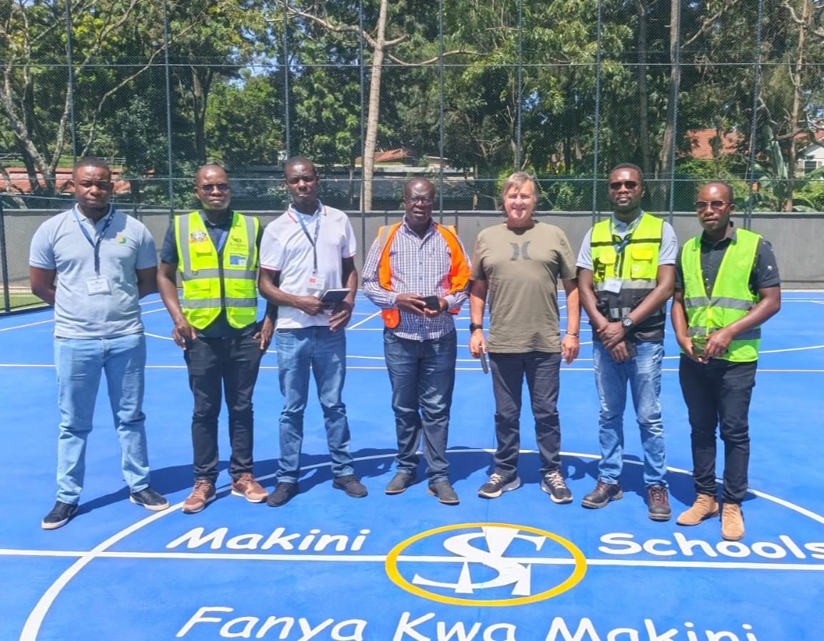 Kogaso Consultants team on an active site